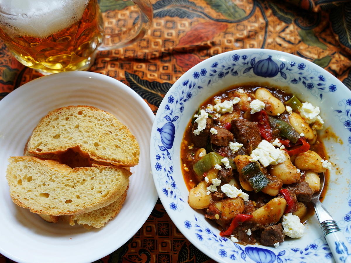 Weiße Bohnen mit Schweinefleisch auf kretische Art - Rezept - Bild Nr. 15683