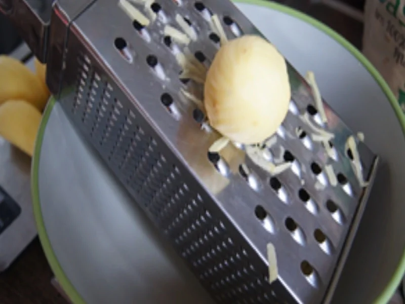 Rezept: Spargel mit Ei-Basilikum-Marinade, Schinken und Rösti Bild Nr. 15692 Spargel mit Ei-Basilikum-Marinade, Schinken und Rösti - Rezept - Bild Nr. 15692