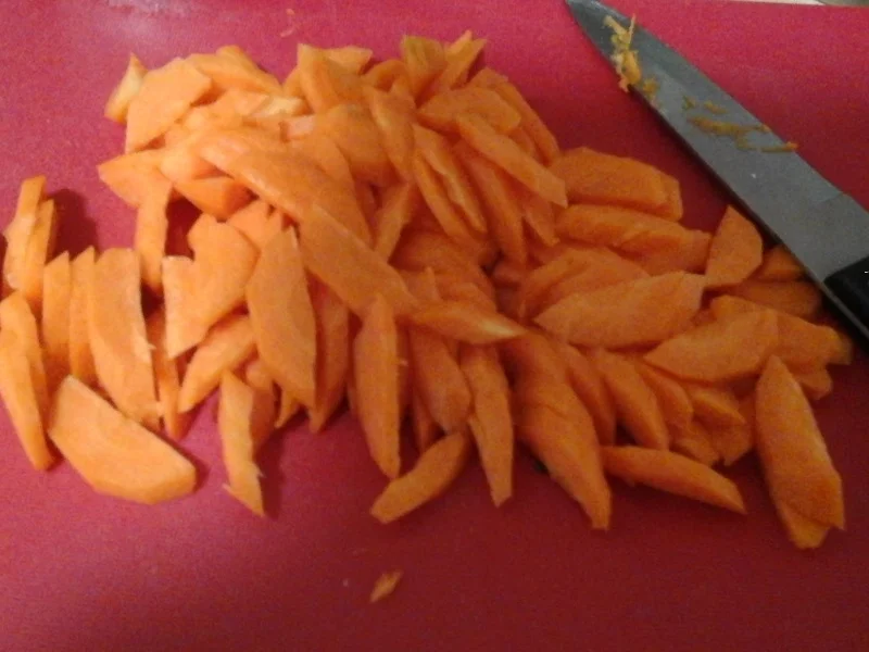 Rezept: Hühnersuppeneintopf mit gemischter Einlage Bild Nr. 6 Hühnersuppeneintopf mit gemischter Einlage - Rezept - Bild Nr. 6