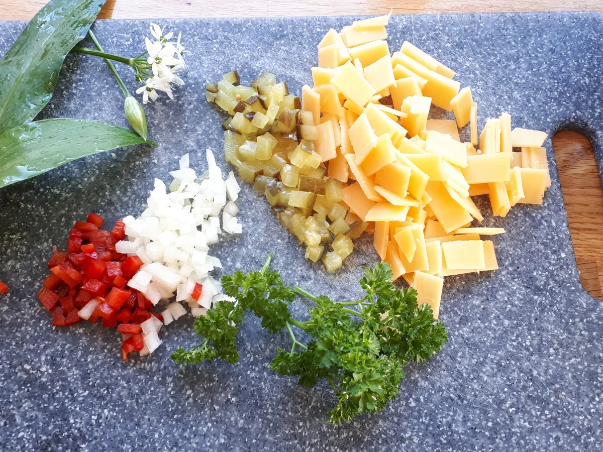 Rezept: Boerenworst-Salade Bild Nr. 15688 Boerenworst-Salade - Rezept - Bild Nr. 15688