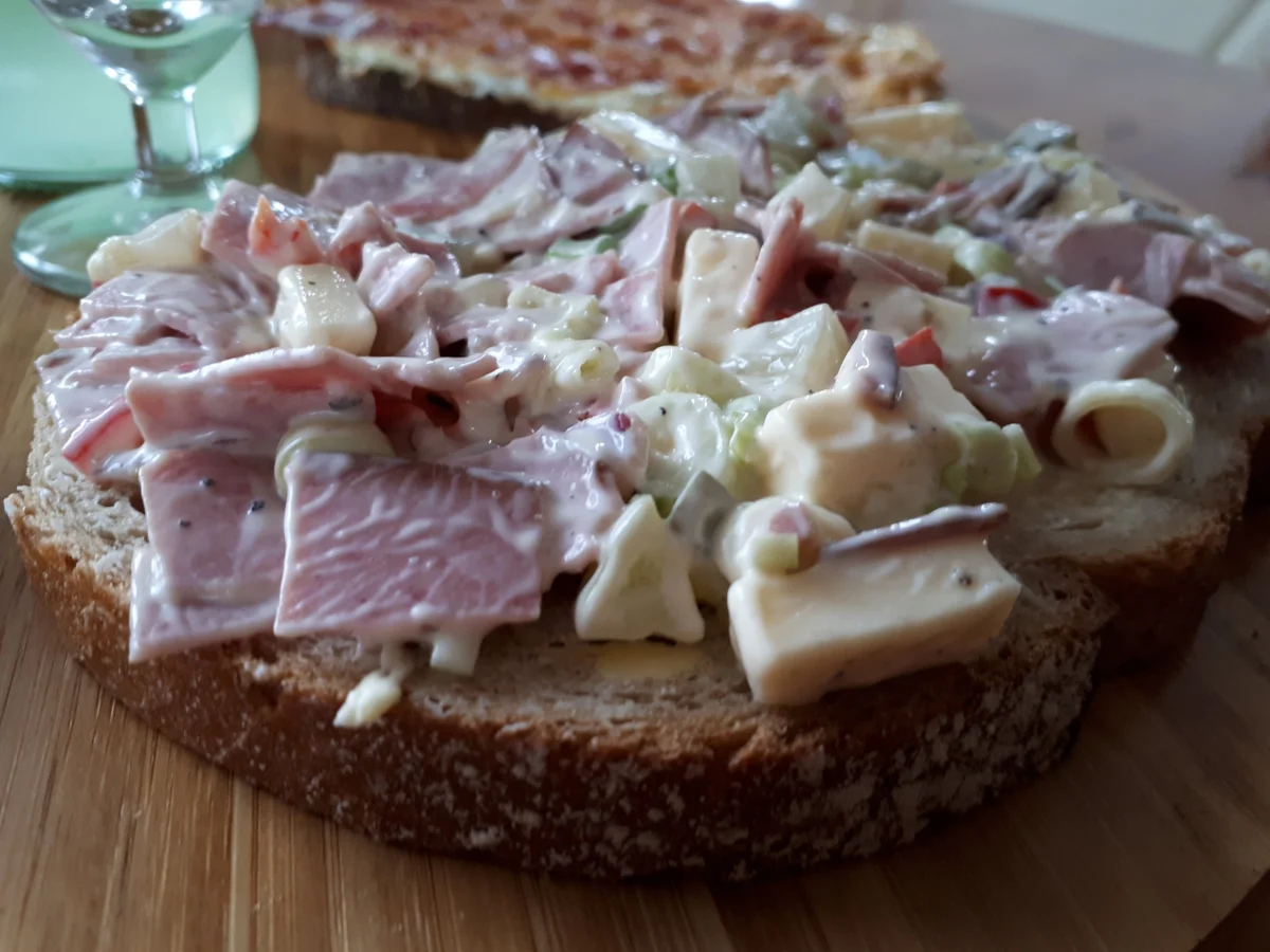 Rezept: Boerenworst-Salade Bild Nr. 15684 Boerenworst-Salade - Rezept - Bild Nr. 15684