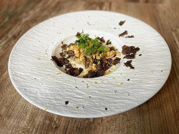 Weiße Bohnensuppe mit Backerbsen und kroatischem Trüffel (Filip Pavlovic) - Rezept - Bild Nr. 15700