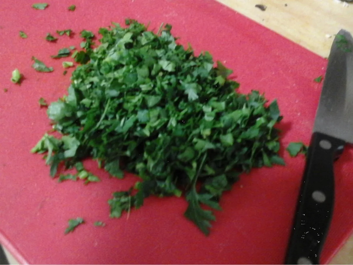 Rindfleisch-Champignon-Buletten mit Rahmsauce und Möhren-Kartoffel-Stampf - Rezept - Bild Nr. 15702