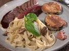 Gebratene Auberginen, Roastbeef und Nudeln mit Rowein-Schalotten-Sauce - Rezept - Bild Nr. 15702