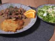 Kalbsragout à l'Orange mit Kartoffelpuffer und Endiviensalat - Rezept - Bild Nr. 15702