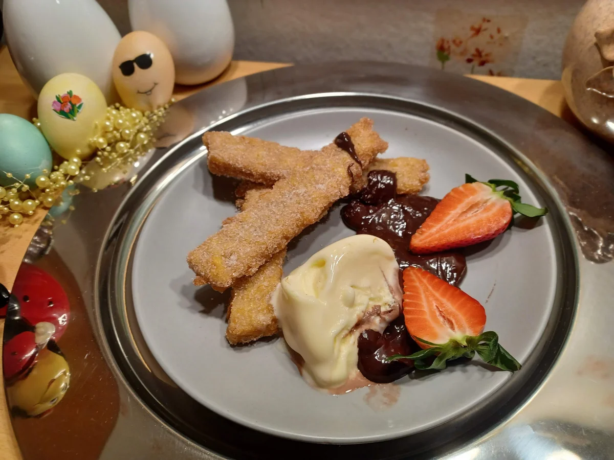 Rezept: Süße French - Toast - Sticks mit Schokoladensauce Back Challenge 04/2022 Bild Nr. 15708 Süße French - Toast - Sticks mit Schokoladensauce Back Challenge 04/2022 - Rezept - Bild Nr. 15708