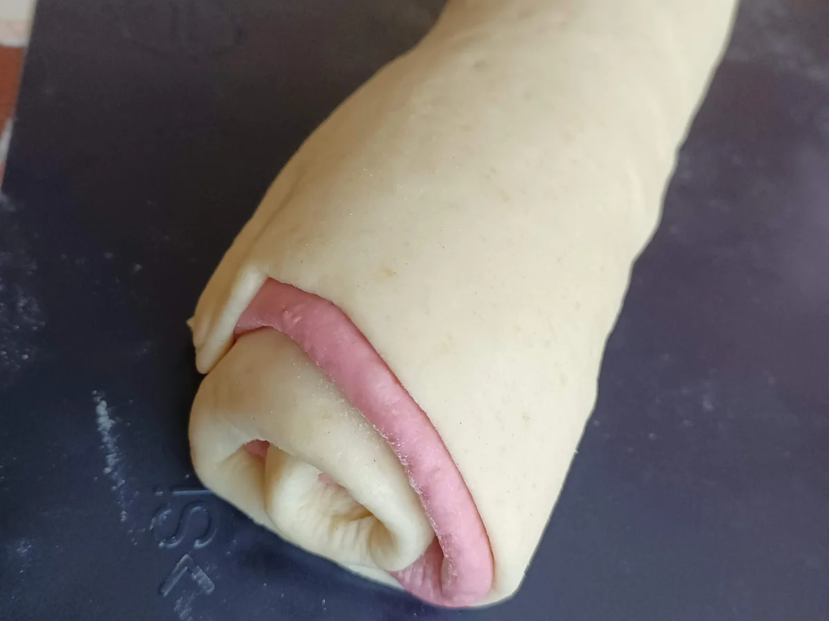 Rosa Strudel Brot - Rezept - Bild Nr. 15726