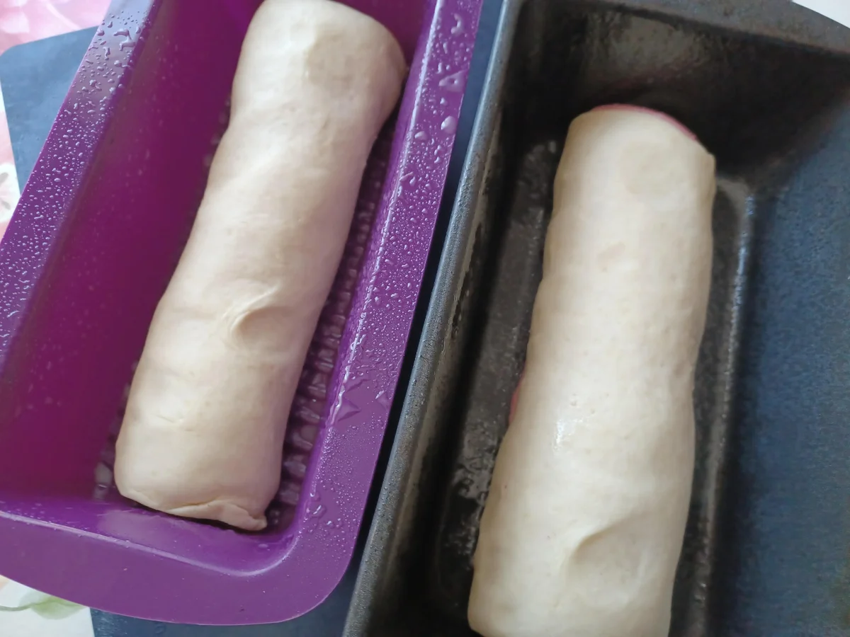 Rosa Strudel Brot - Rezept - Bild Nr. 15727