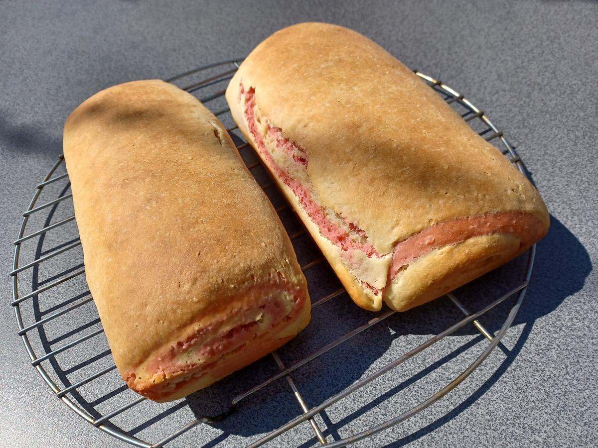 Rosa Strudel Brot - Rezept - Bild Nr. 15730