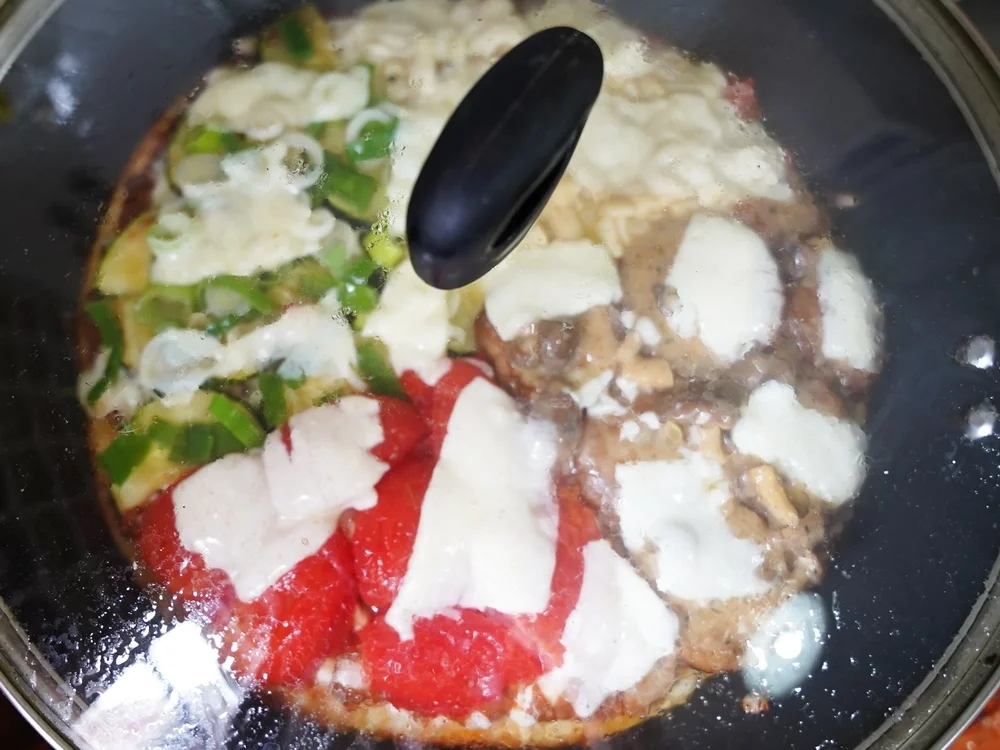 Rezept: Pfannenpizza Quadro Stagione ala Francesca Bild Nr. 15717 Pfannenpizza Quadro Stagione ala Francesca - Rezept - Bild Nr. 15717