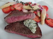Spargel-Erdbeer-Salat mit Hüftsteak - Rezept - Bild Nr. 15717