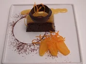 Schokoladenkuchen mit Schokoladenringen und Orange - Rezept - Bild Nr. 2