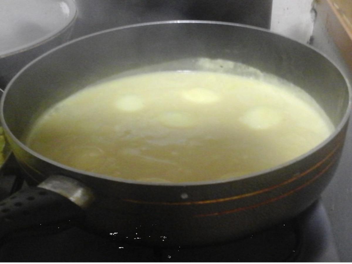 Eier in Sahne-Senf-Sauce mit Schmorgurke, Buttermais und Drillingen - Rezept - Bild Nr. 7