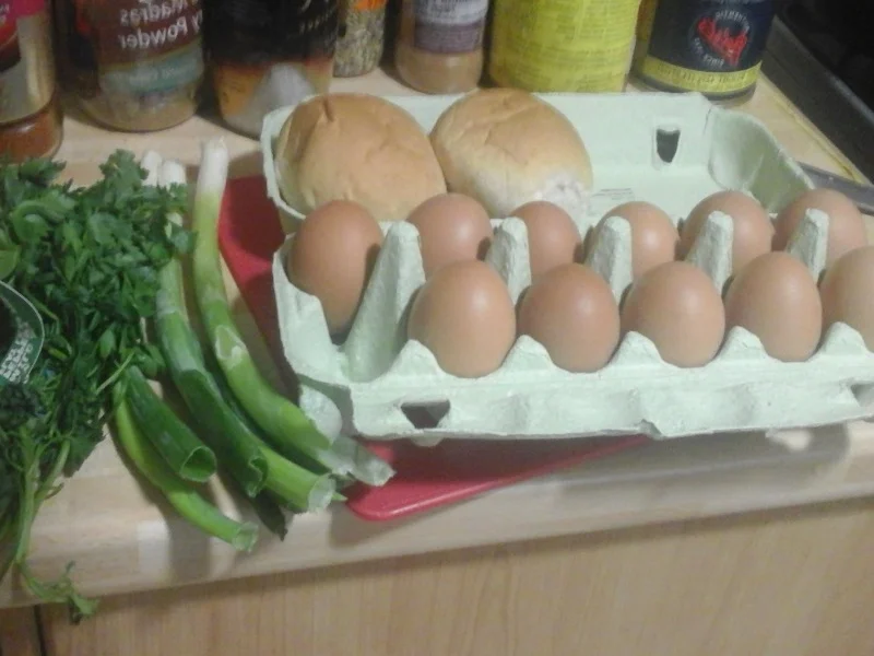 Ei-Reis-Frikadellen mit Rahm-Gemüsemix und Drillingen - Rezept - Bild Nr. 3