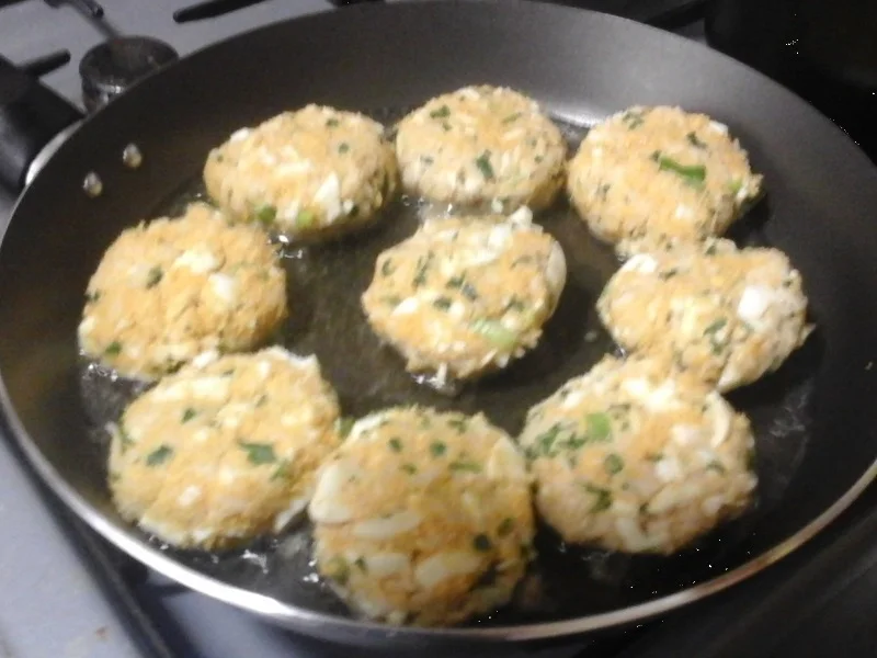 Ei-Reis-Frikadellen mit Rahm-Gemüsemix und Drillingen - Rezept - Bild Nr. 8