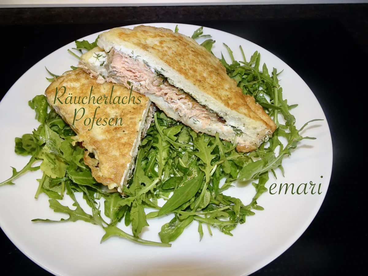 Rezept: Räucherlachs Pofesen auf einem Rucola Salatbett Bild Nr. 2 Räucherlachs Pofesen auf einem Rucola Salatbett - Rezept - Bild Nr. 2