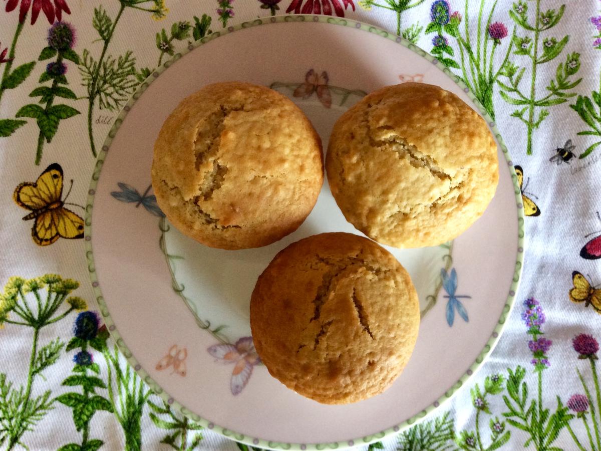 Muffins mit Marzipan-Orangenfüllung - Rezept - kochbar.de