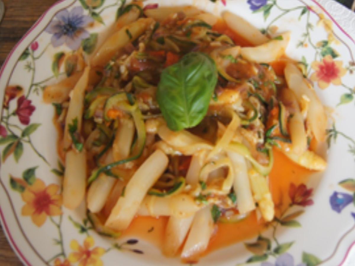 Spargel Zucchini-Spaghetti - Rezept - Bild Nr. 15