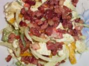 Griechischer Salat mit Schafkäse und Paprika - Rezept