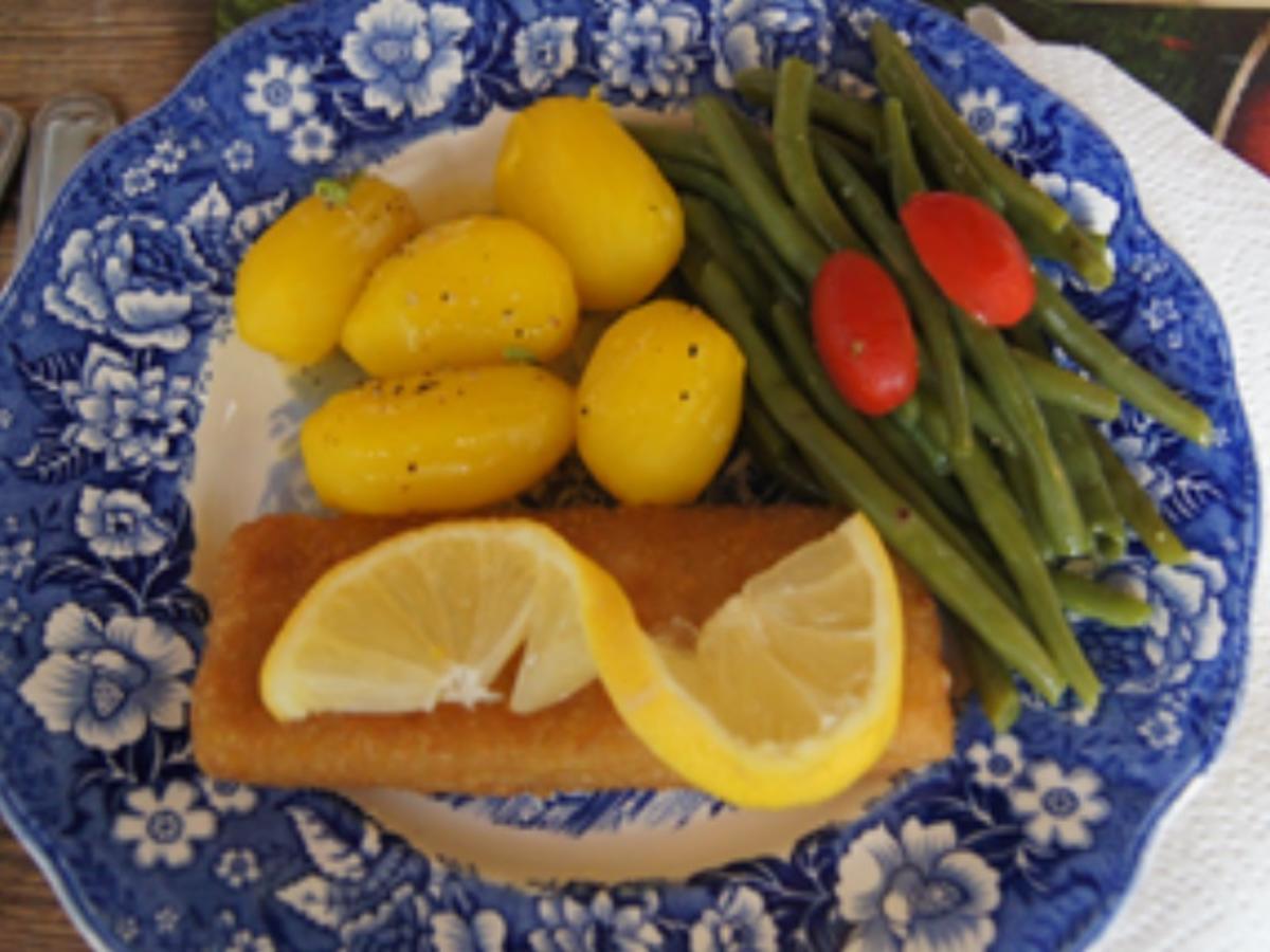 Knusper-Seelachsfilet mit Bobby Bohnen und gelben Drillingen - Rezept - Bild Nr. 8