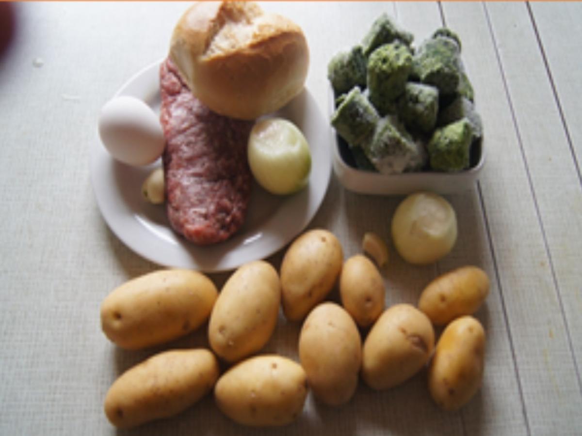 Buletten mit würzigem Spinat und Kümmel-Kartoffeln - Rezept - Bild Nr. 3