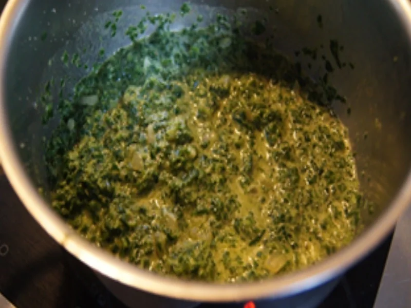 Buletten mit würzigem Spinat und Kümmel-Kartoffeln - Rezept - Bild Nr. 8