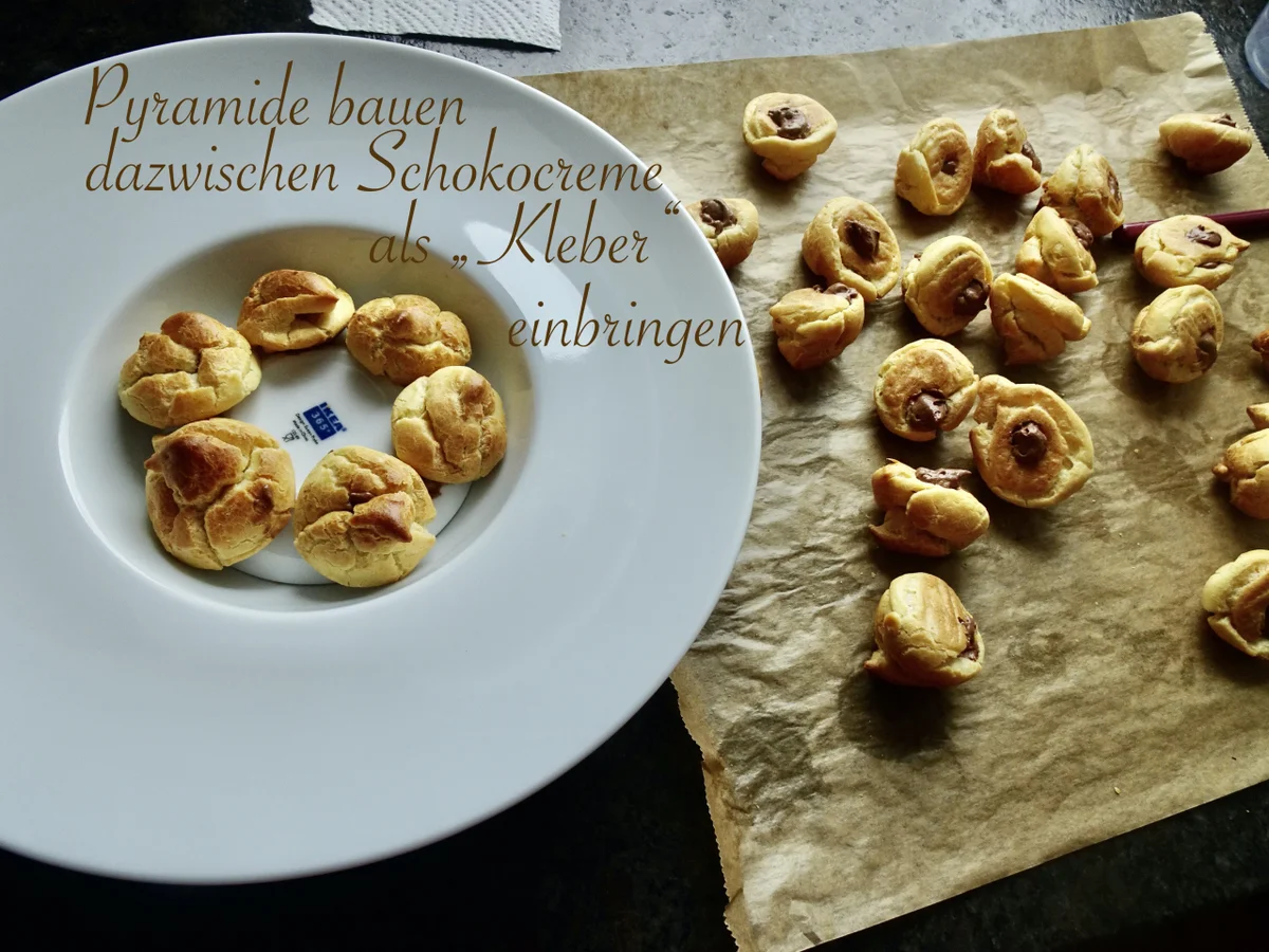 Rezept: Brandteig - Pyramide ... mit Schokocreme gefüllte Profiteroles Bild Nr. 15729 Brandteig - Pyramide ... mit Schokocreme gefüllte Profiteroles - Rezept - Bild Nr. 15729