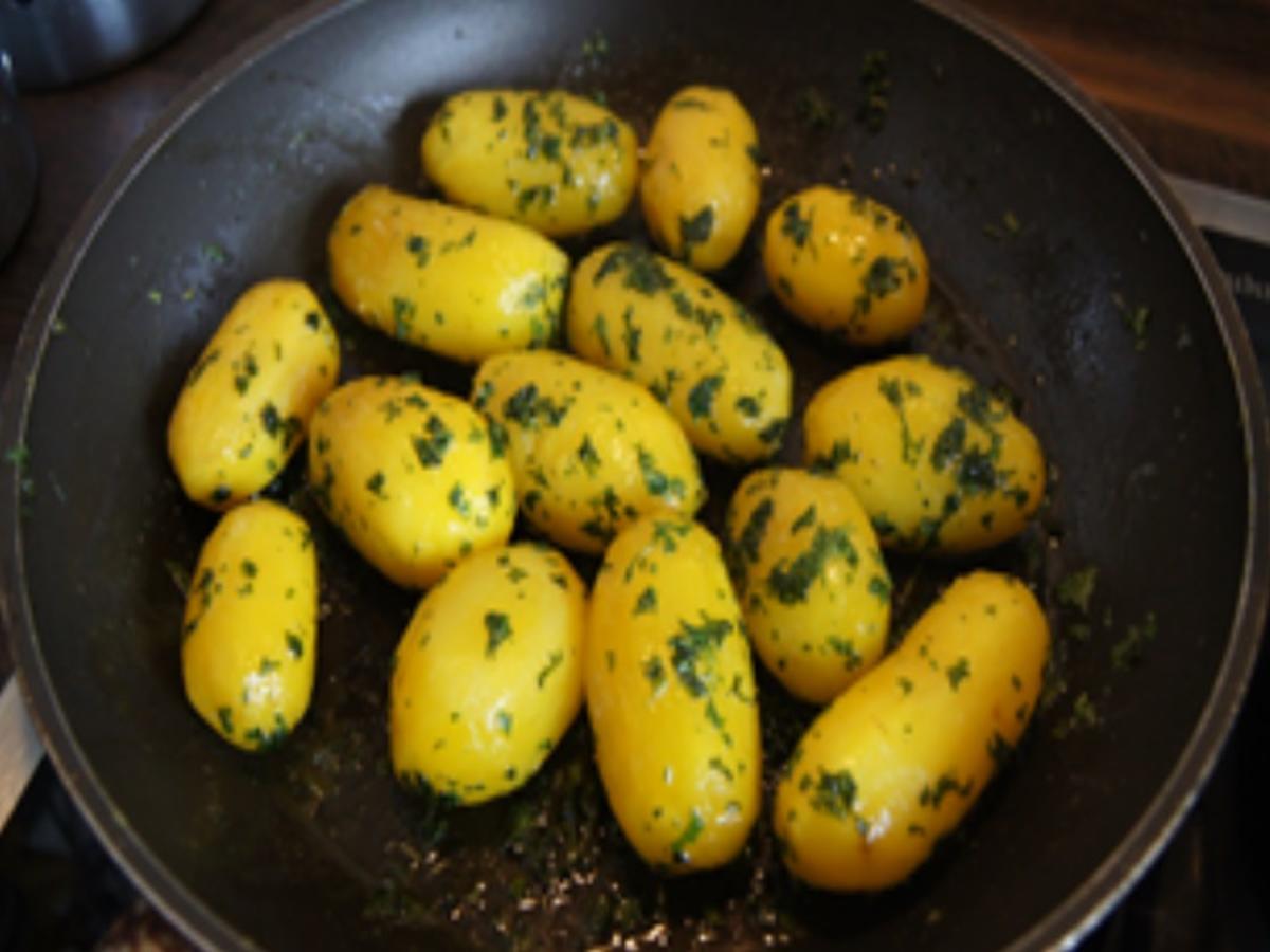 Lachsfilet mit Spargel und Petersilien-Kartoffeln - Rezept - Bild Nr. 15734