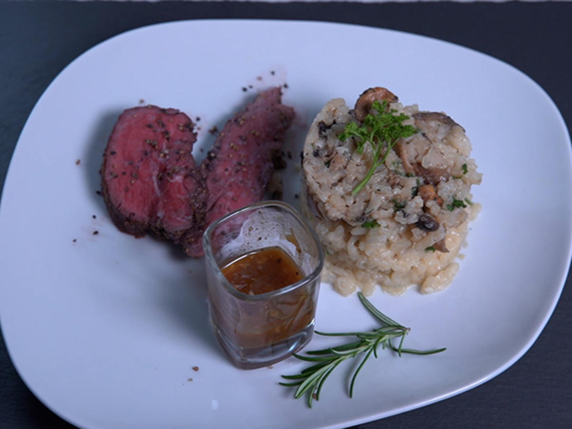 Rinderfilet mit Pilzrisotto und Portweinsauce - von Das perfekte Dinner