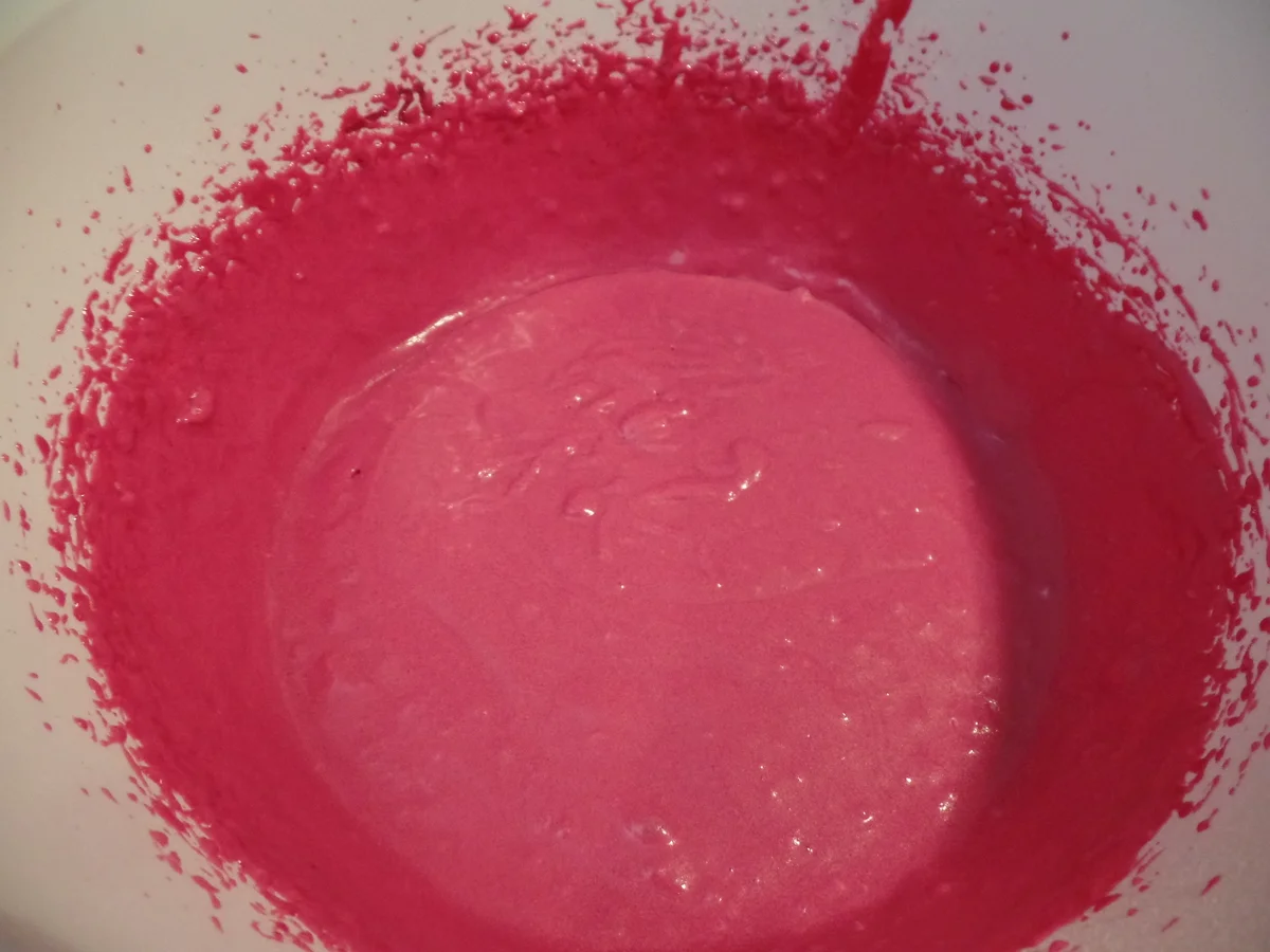 Rezept: Rote Bete-Waffeln mit Quark-Mascapone -Creme und Himbeersauce Bild Nr. 15725 Rote Bete-Waffeln mit Quark-Mascapone -Creme und Himbeersauce - Rezept - Bild Nr. 15725