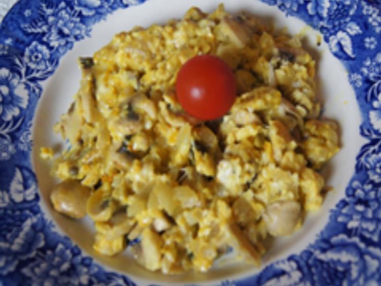 Champignon-Käse-Rührei - Rezept mit Bild - kochbar.de