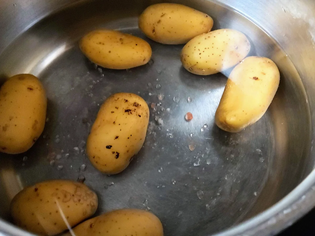 Quetschkartoffeln mit Spargel & Grie Soß - Rezept - Bild Nr. 15758