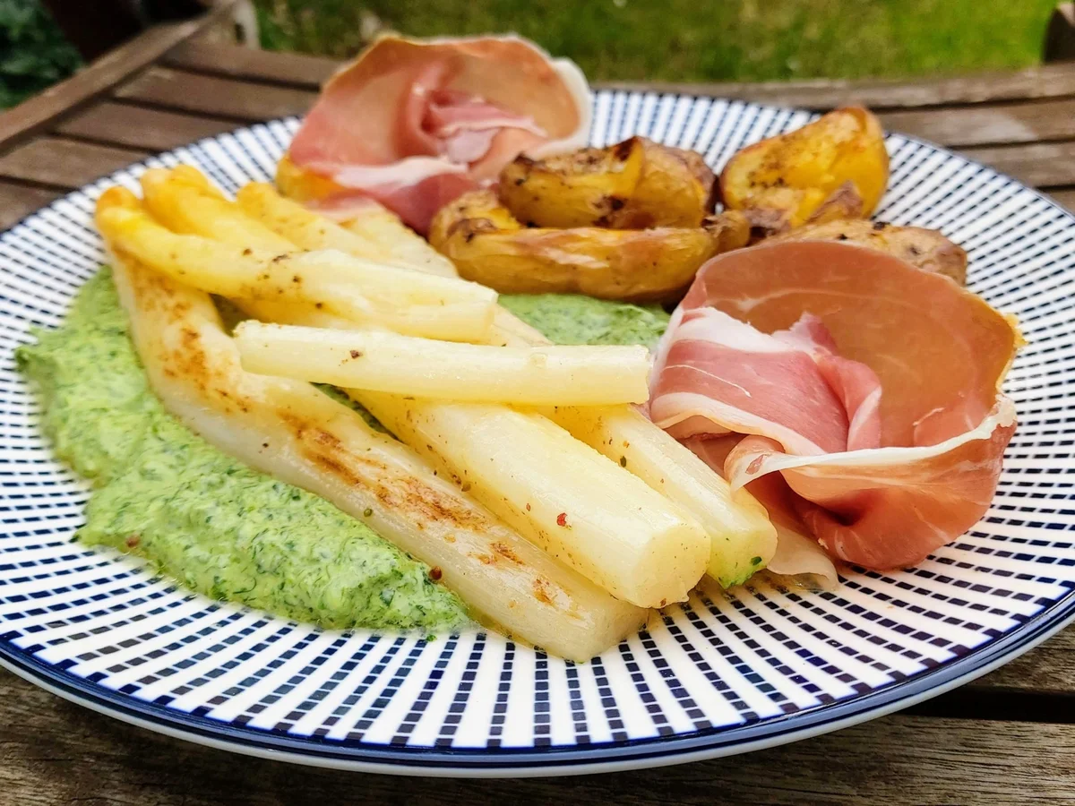 Quetschkartoffeln mit Spargel & Grie Soß - Rezept - Bild Nr. 15768