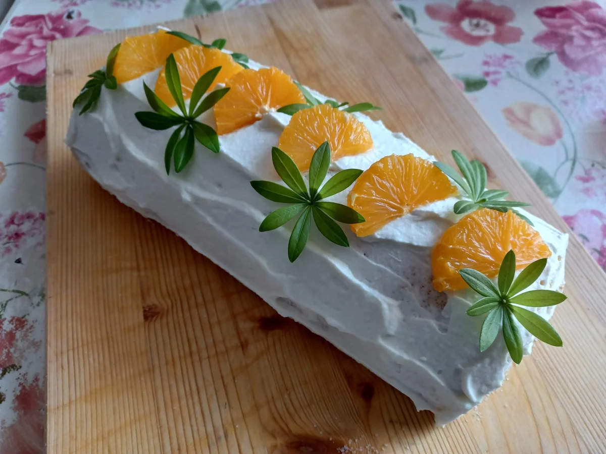 Biskuitrolle mit Orangen - Rezept - Bild Nr. 15760