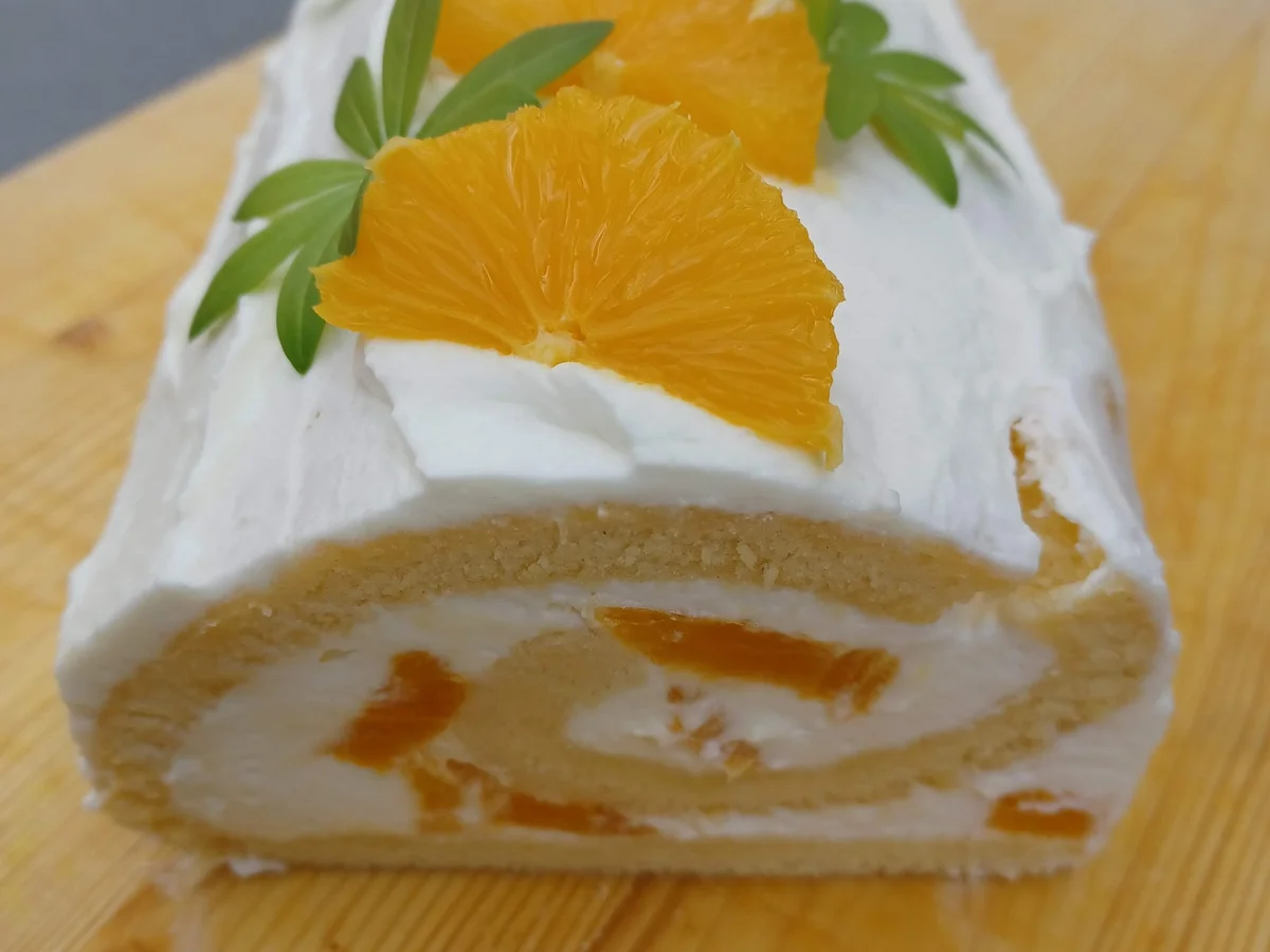 Biskuitrolle mit Orangen - Rezept - Bild Nr. 15761