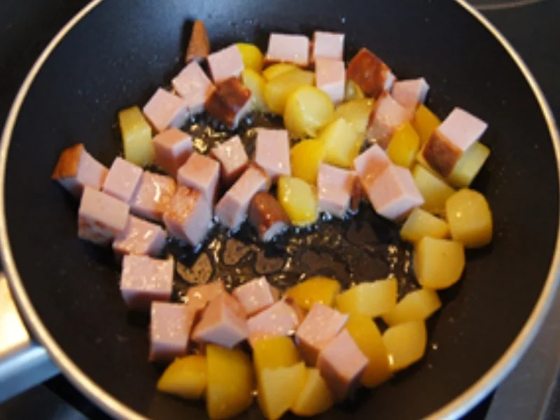 Rezept: Reste-Omelett Bild Nr. 6 Reste-Omelett - Rezept - Bild Nr. 6