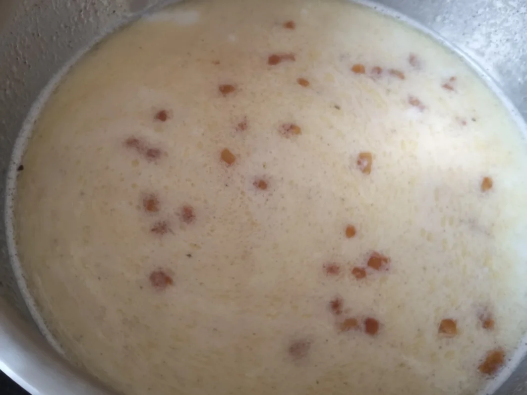 Salzkartoffeln mit Milch/Specksoße - Rezept - Bild Nr. 15762