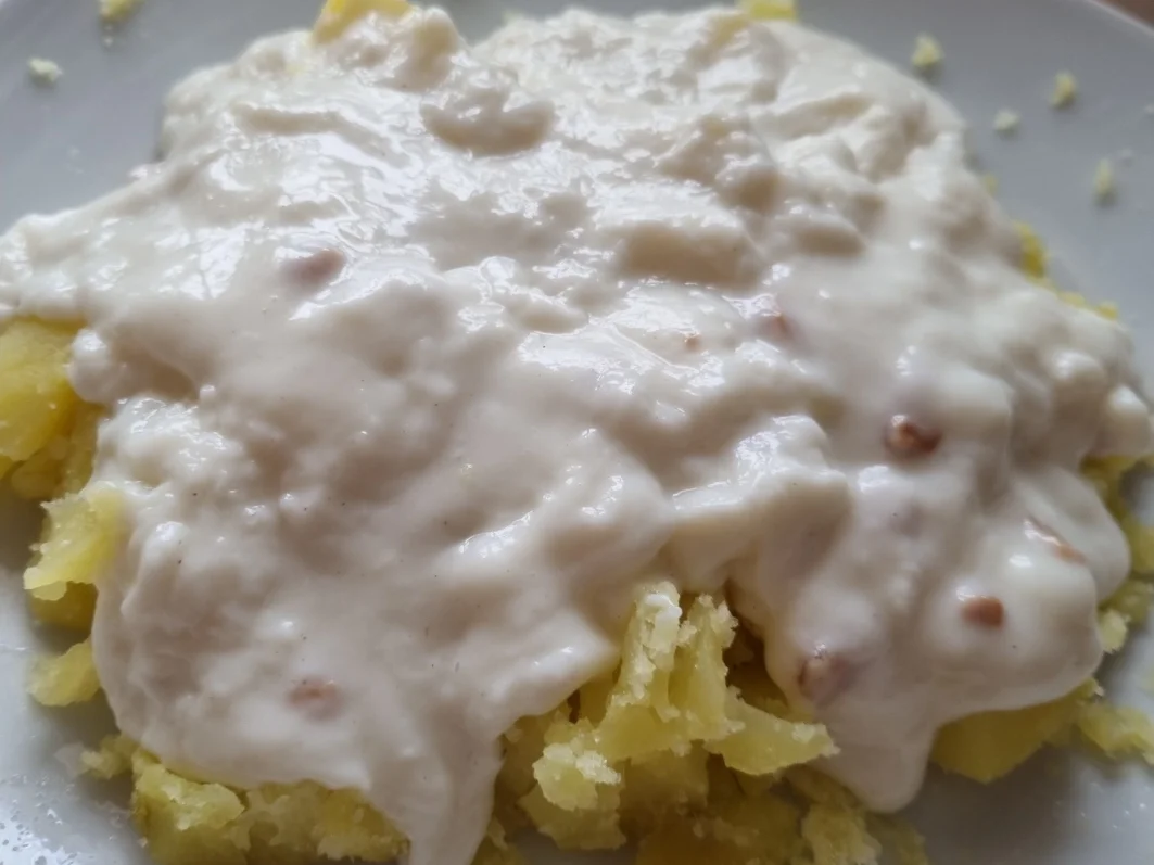Salzkartoffeln mit Milch/Specksoße - Rezept - Bild Nr. 15765