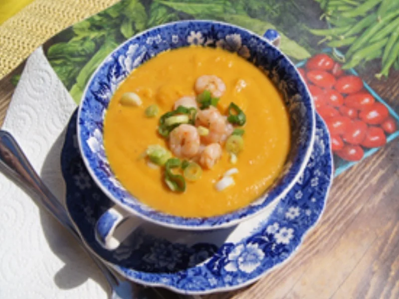 Möhren-Kokosmilch-Suppe mit Eismeer Garnelen - Rezept - Bild Nr. 15773