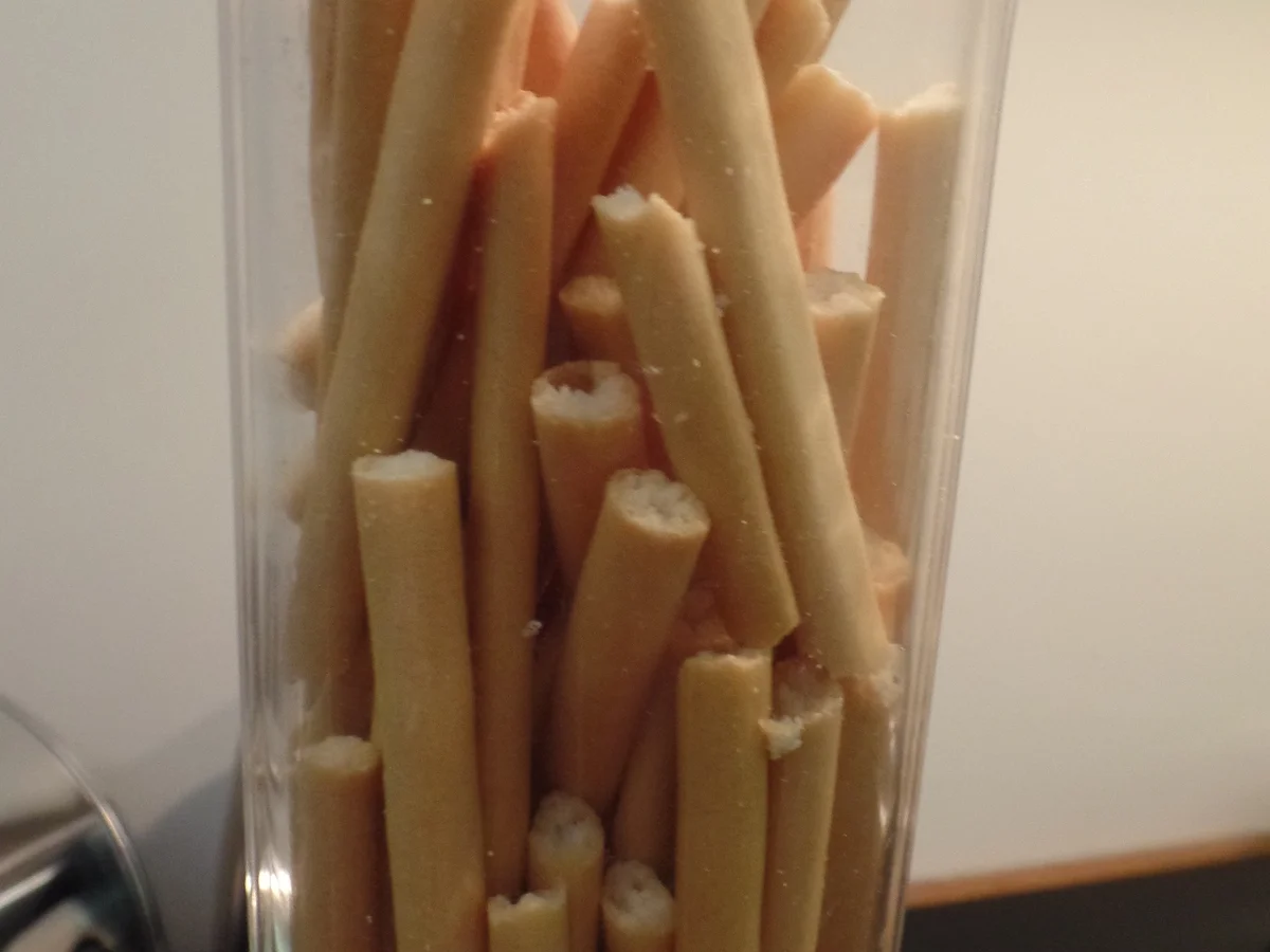 Feta -Sticks auf Tomaten-Gurken-Salat - Rezept - Bild Nr. 15761