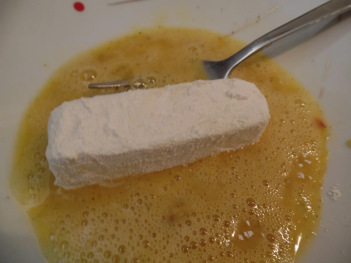 Feta -Sticks auf Tomaten-Gurken-Salat - Rezept - Bild Nr. 15769