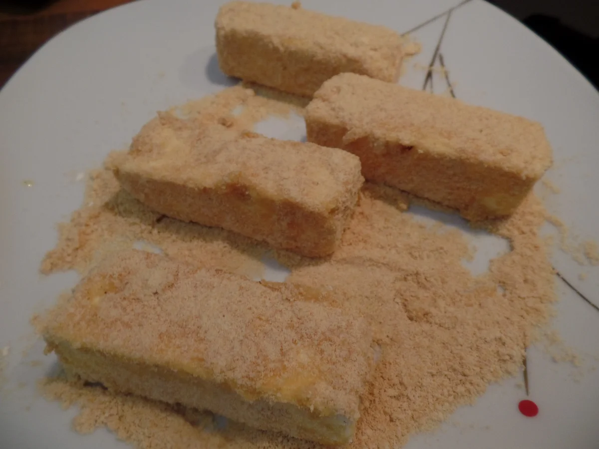 Feta -Sticks auf Tomaten-Gurken-Salat - Rezept - Bild Nr. 15771