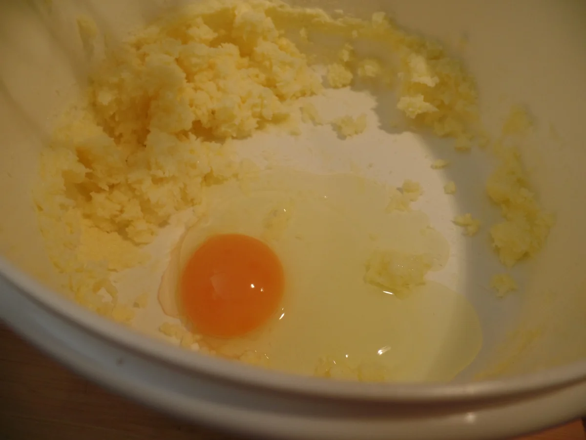 Rezept: Mini-Schoko-Gugelhupfe Bild Nr. 15761 Mini-Schoko-Gugelhupfe - Rezept - Bild Nr. 15761