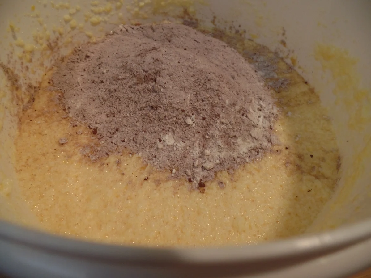 Rezept: Mini-Schoko-Gugelhupfe Bild Nr. 15765 Mini-Schoko-Gugelhupfe - Rezept - Bild Nr. 15765