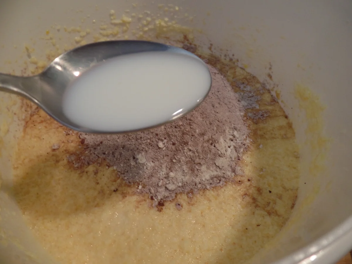 Rezept: Mini-Schoko-Gugelhupfe Bild Nr. 15766 Mini-Schoko-Gugelhupfe - Rezept - Bild Nr. 15766