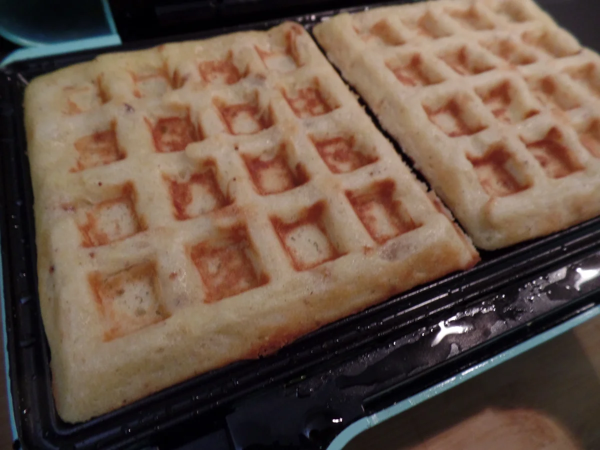 Rezept: Apfel-Mandel-Waffeln Bild Nr. 15773 Apfel-Mandel-Waffeln - Rezept - Bild Nr. 15773