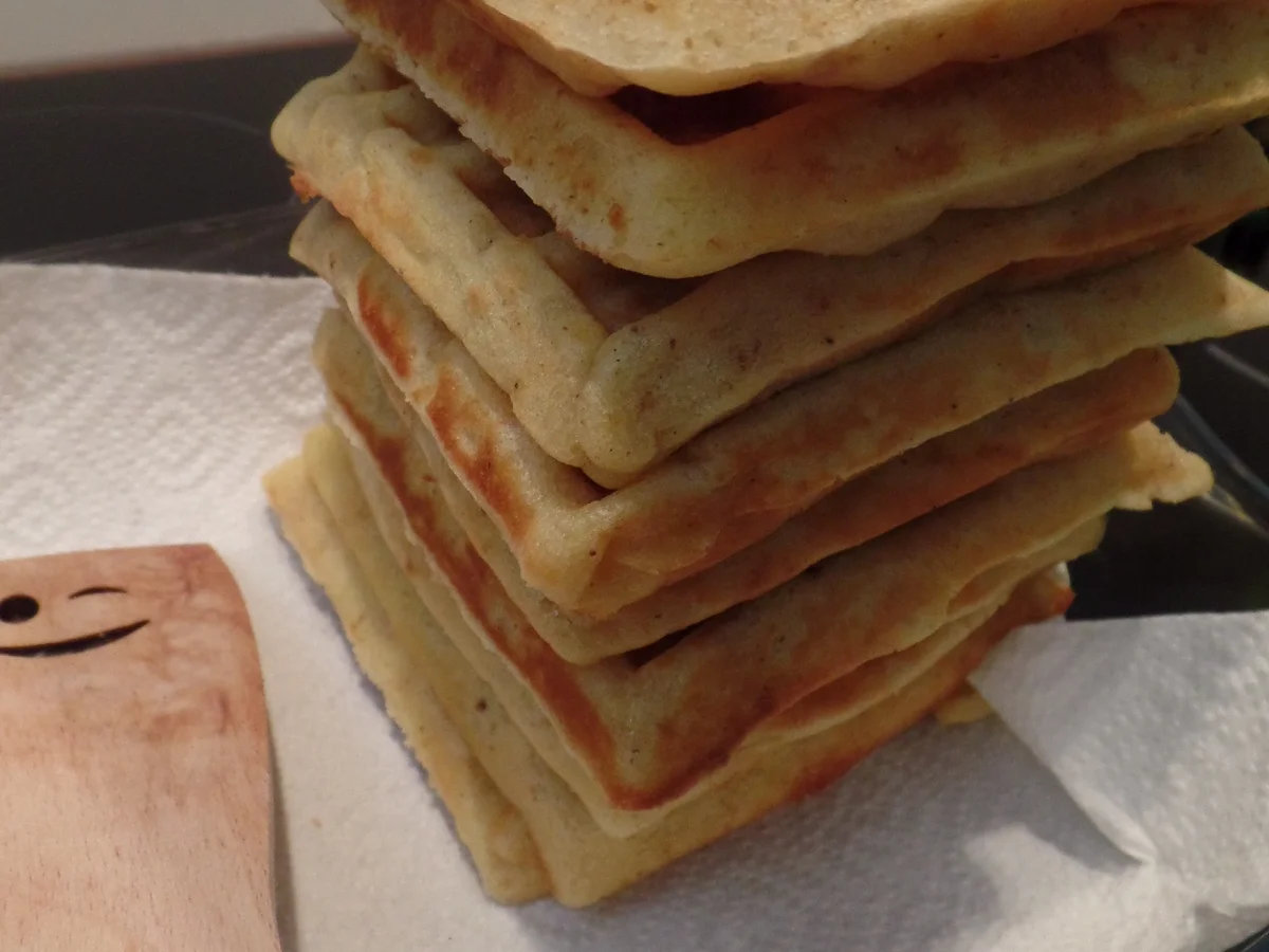 Rezept: Apfel-Mandel-Waffeln Bild Nr. 15774 Apfel-Mandel-Waffeln - Rezept - Bild Nr. 15774