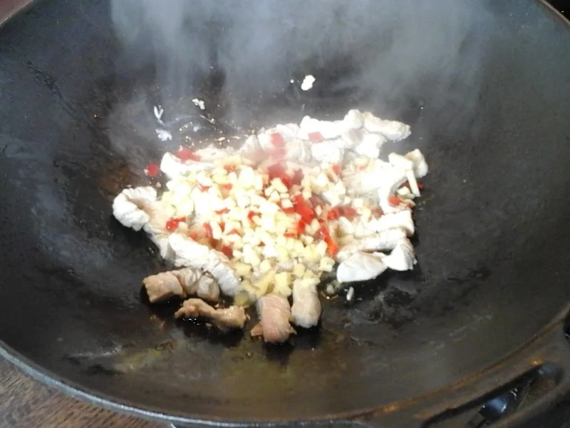 Rezept: Putenfleisch-Gemüse-Wok mit gelben Basmatireis Bild Nr. 10 Putenfleisch-Gemüse-Wok mit gelben Basmatireis - Rezept - Bild Nr. 10