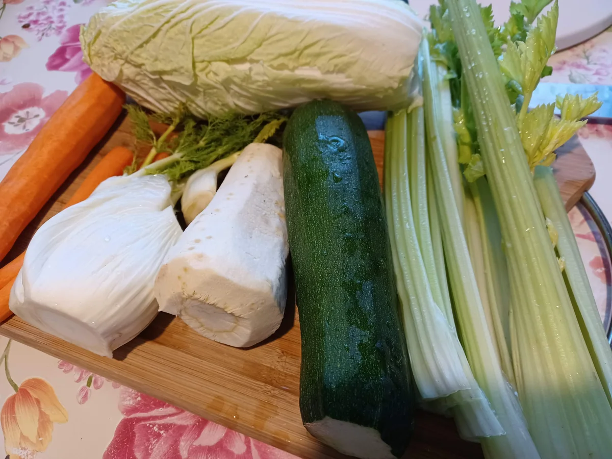 Rezept: Minestrone - kulinarische Weltreise 05/2022 Bild Nr. 15764 Minestrone - kulinarische Weltreise 05/2022 - Rezept - Bild Nr. 15764