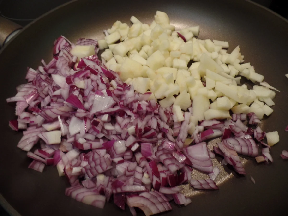 Veganes Zwiebel-Apfel-Schmalz - Rezept - Bild Nr. 15764